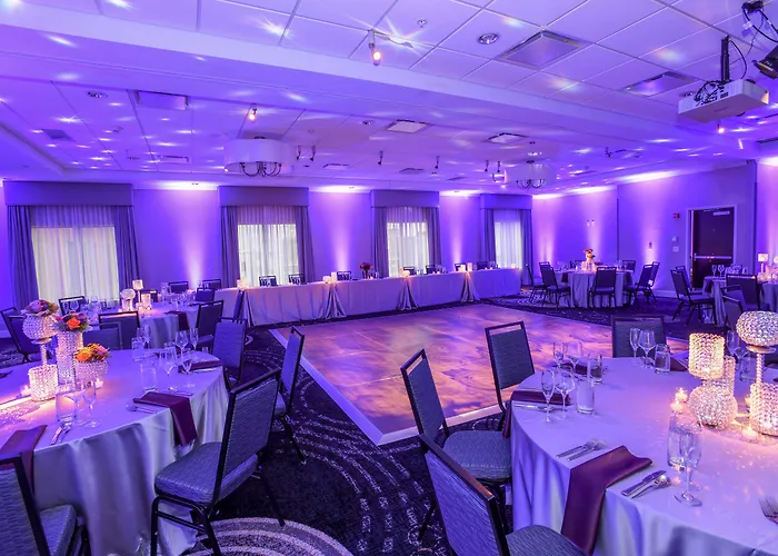 Top Downtown Cincinnati Hotels to Consider