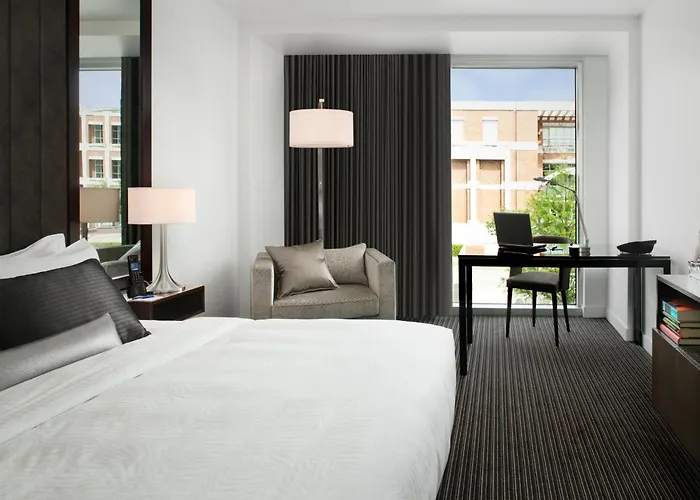 Best Hotels in Dallas